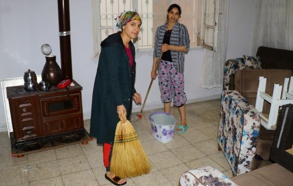 Baz vatandalarn birok eyas kullanlamaz hale geldi.