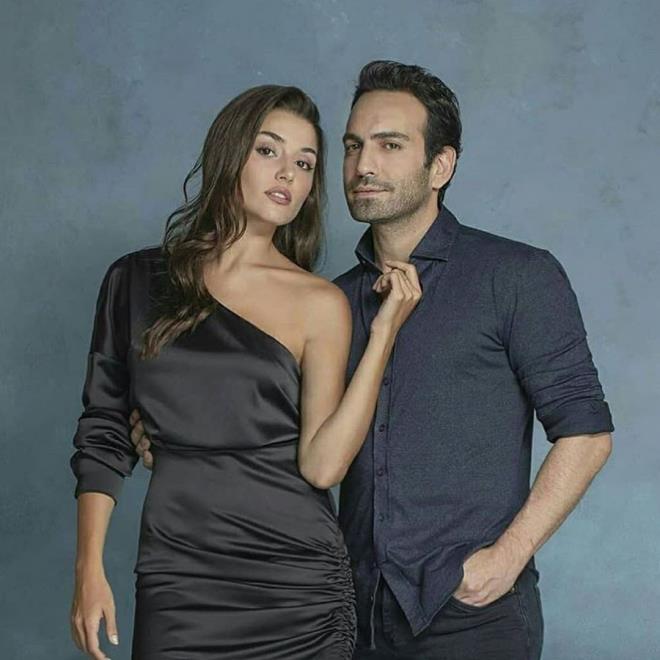 Hande Erel ve Bura Glsoy'un barollerde oynad Azize, tecavz sahnesiyle ok konuulmu, eletirilerin hedefi haline gelmiti. Ylba nedeniyle tatile giren Azize ekibi 7. blmn ekimlerine hazrlanrken final haberi geldi.