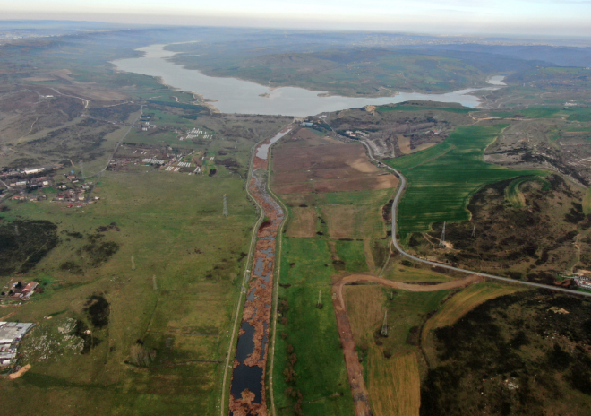 Projenin toplam uzunluu 40- 45 kilometre olmas bekleniyor. stanbul Boazndan geen tankerlerin oluturduu riskin, proje sayesinde ortadan kaldrlmas hedefleniyor.