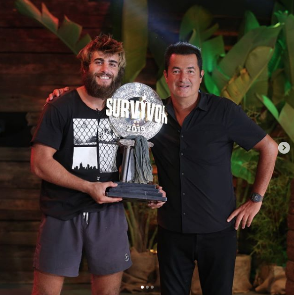 Getiimiz yl Trkiye-Yunanistan olarak iki farkl lke yarmaclarnn performans sergiledii programda, Yusuf Karakaya ampiyonluk ipini gslemiti.