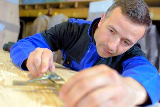 22. Marangoz    Yllk ortalama maa (dolar) - 51.120 - 82.750