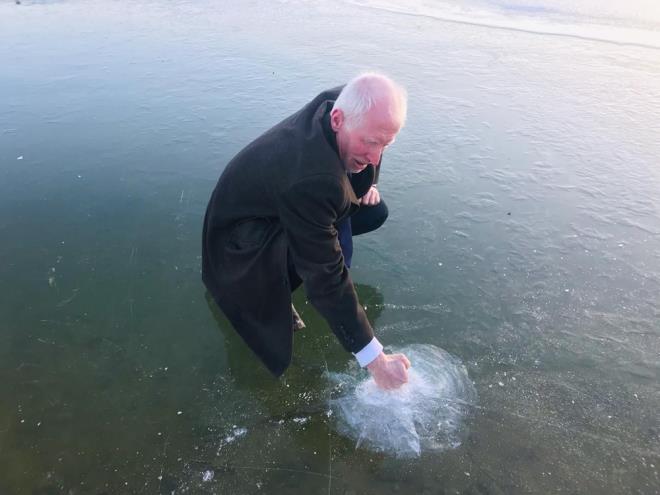 Karadeniz Blgesi'nin yksek kesimlerinde etkili olan kar ya ve souk hava, gnlk yaam olumsuz etkiledi.