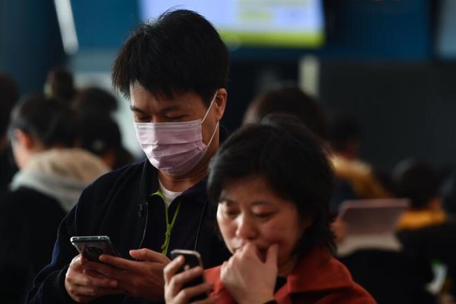 - Ate, ksrk ve nefes darl belirtileri gsteren hastalarla temastan kanmak