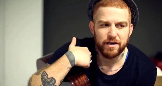 Gkhan zouz<br>    Kalbimiz seninle Elaz...