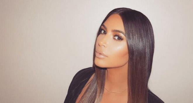 Kim Kardashian    Gnderi bana 910 bin dolar