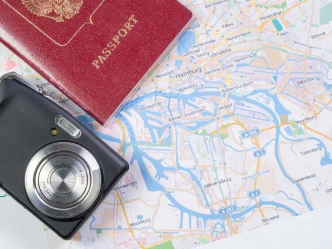 Yunanistan<br>  Avrupa&#8217;da vize alnmas en kolay lkelerin bandaysa Yunanistan geliyor. zellikle yazn Yunan adalarna giden tatilciler, Yunanistan&#8217;dan kolaylkla Schengen vizesi alabiliyor. Ancak burada dikkat etmeniz gereken nokta, Schengen vizesinin doru kullanlmas.