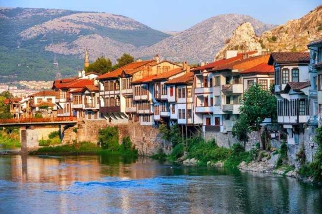 AMASYA    Doum yeri: Amasya    stanbul'daki nfus: 101.239