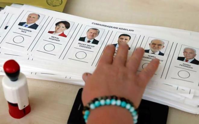 Yargtay Cumhuriyet Basavcl siyasi partilerin ye saylaryla ilgili verileri gncelledi. AK Parti'nin ye says 15 bin 692 kii azald.