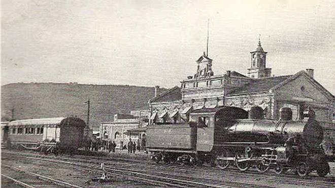 Hicaz Demir Yolu<br>  Sultan II. Abdlhamid tarafndan 1 Eyll 1900 tarihinde temeli atlan, am&#8217;dan Medine&#8217;ye kadar uzanan Hicaz Demir Yolu, 1 Eyll 1908&#8217;de hizmete ald.