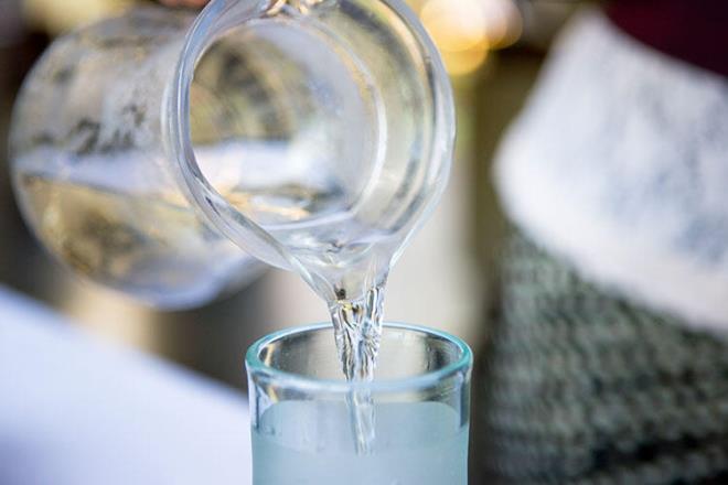 ABD'de yayn yapan Readers Digest dergisi, lkenin drt bir yanndaki restoranlarda alan servis elemanlarna mterilerinden gizledikleri gerekleri sormu. te verdikleri arpc cevaplar...