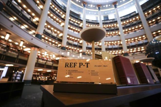 TM YAYINLANDAN BRER KOPYA    Trkiye?de ve baz durumlarda yurt dnda yaymlanm her trl kitap, dergi, gazete gibi yaymlarn belirli sayda nshasnn sakland Derleme Ktphane statsne 3 Haziran 2017'de kavuan ktphaneye, bu kararn ardndan Trkiye'de yaymlanan tm yaynlardan birer kopya gelmeye balad.