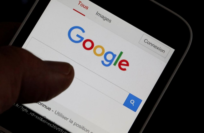 Google'dan yaplan aklamaya gre, sz konusu kararn nedeni bu uygulamalarn "rahatsz edici derecede" reklama ev sahiplii yapmas.