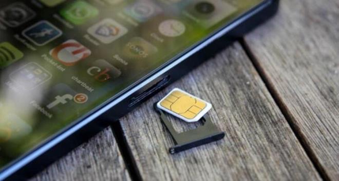 ift SIM kartl telefonlarn hzla yaygnlat gnmzde byk bir deiim yaanyor. SIM kartlar tamamen deiiyor, yerini bakn neye brakyor?