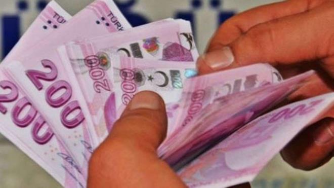 Yap Kredi  <br>  Yap kredi 3 sene maalarn alma taahhd veren emeklilere bin TL'ye varan nakit promosyon avantaj sunuyor.