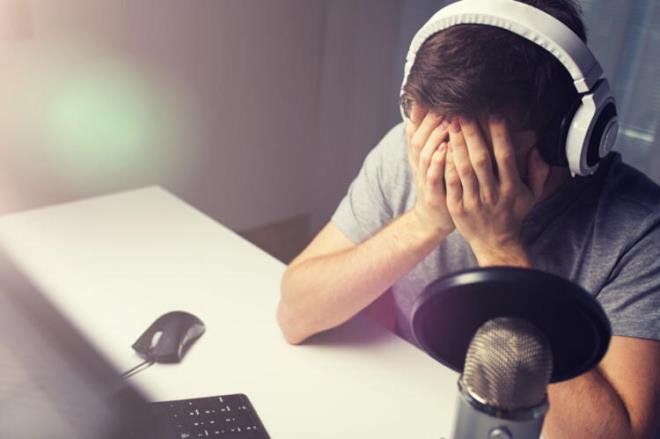 Genel Wi-Fi alar, gizli verilerinizin alnmasna veya cihaznzn bilgisayar korsanlarnn saldrsna uramasna neden olabilir. zellikle bu alarda finansal ilemler yapmayn.