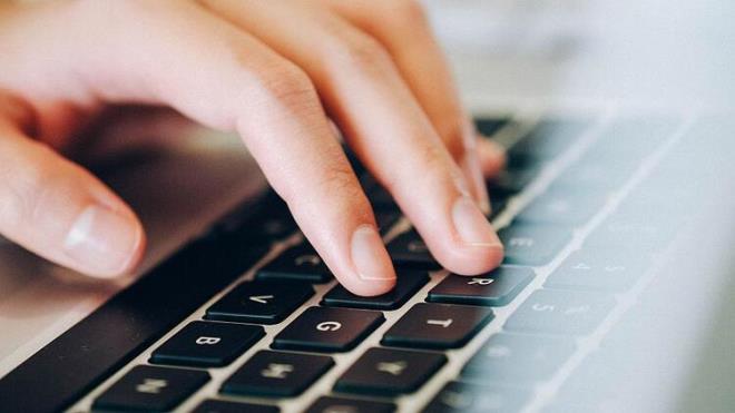 Yeni kt amal yazlmlar ortaya kabilir veya kullandnz bir hizmet, bilgisayar korsanlarnn saldrsna urad iin parolanz ele geirilebilir. Tm bu olaslklarn farknda olmanz ve online gvenliiniz iin baz nlemler almanz gerekir.