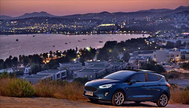 FORD KAMPANYALARI  - Ford Fiesta ve Ford Focus Titanium model otomobillerin satn almlarnda geerli; 60.000 TL, 12 ay %01 faiz,    <br>- Ford Tourneo Courier Journey model otomobillerin satn almlarnda geerli; 72.000 TL, 36 ay, %0,49 faiz seenei salanyor.