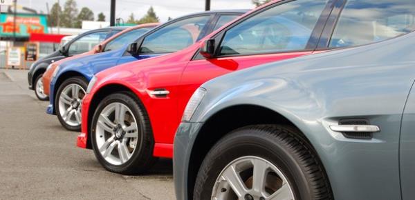 Gn getike daha fazla otomobil piyasaya srlyor ve sat rakamlar da bununla balantl olarak gittike artyor. Peki tm zamanlarn en ok satlan otomobilleri hangileri? Belkide sizin otomobiliniz... te Autoguide sitesinin haberine gre tm zamanlarn en ok satan otomobilleri...