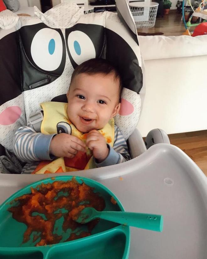 Eser Yenenler<br>    Yavruma kat gda yolculuunda baarlar diliyorum. Ben olamadm ama sen olacaksn yavrum.