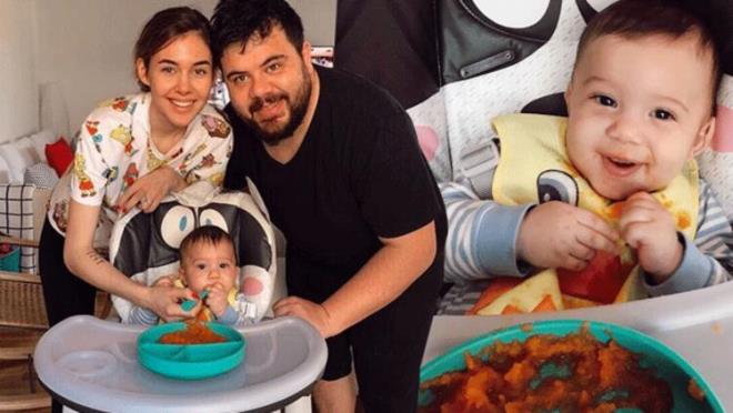 Eser-Berfu Yenenler iftinin oullar Kuzey kat gdaya balad. nl ift heyecanlarn sosyal medyada paylat.Eser Yenenler esprili bir dille oluna baarlar dilerken Berfu Yenenler sreci anlatt.