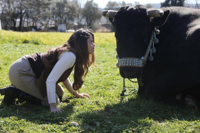 Ttnc, ailesinin hayvanclk ve besicilikle uratn, 'Hanmaa' diye anlan babaannesi Fazilet Ttnc'nn izinden gittiini syledi.
