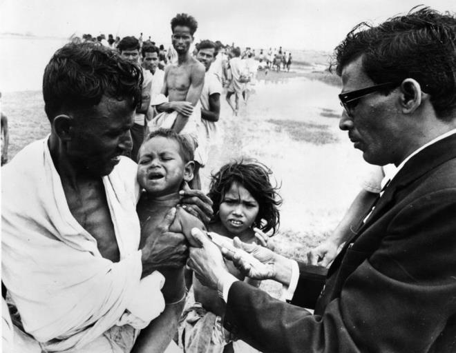 1889-1890 GRP SALGNI<br>    Asya gribi ya da Rus gribi olarak da bilinen bu salgn yine influenza kaynakl. 1889?da Buhara, Canada ve Grnland?da neredeyse ayn anda grd.    ehirlemeye balam alanlarda etkili olan salgn dnya genelinde bir milyondan fazla insan ldrd.