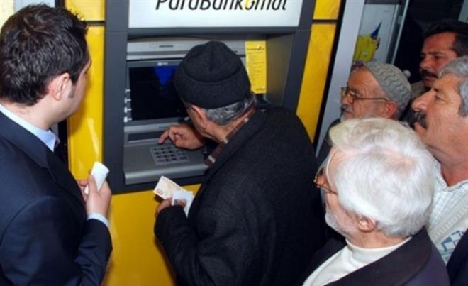 Hangi banka ne kadar promosyon veriyor<br>  Ziraat Bankas 2020-2023 dnemi iin promosyon demesi kapsamnda emekli ayl; bin 500 TL'ye kadar olan emeklilere 500 TL, bin 500-2 bin 500 TL arasnda olan emeklilere 625 TL, 2 bin 500 TL stnde olanlara ise 750 TL tutarnda promosyon veriyor. Dier bankalarn rakamlar da yle: