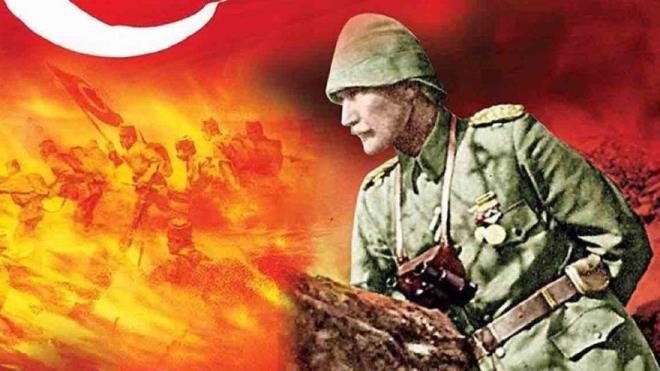 * anakkale Boaz'ndaki Trkler ve Almanlar da 18 Mart' aralksz takip eden sessiz gnler, aknlk ve sonra da, byk bir sevin uyandrd. Moral, son derece yksekti. Kaleler ve tabyalardaki hasar da kolaylkla giderilmi olmakla beraber, ar bataryalarn cephane durumu-ciddiyetini koruyordu. (Robert Rhodes James)