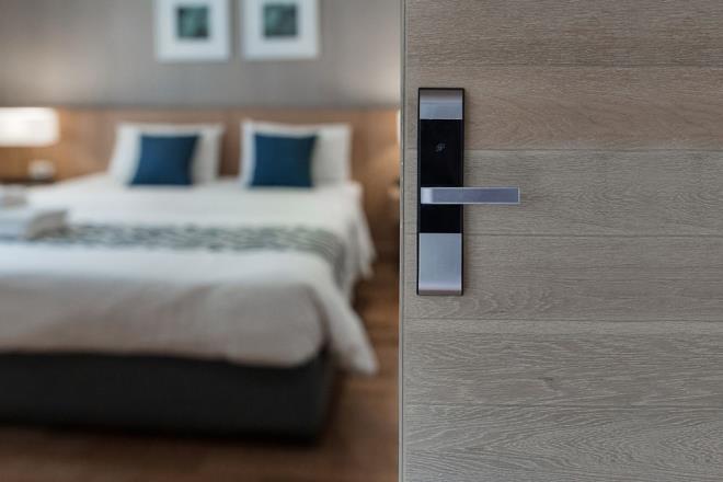 2) Konaklama vergisi Kasm ayna kadar uygulanmayacak.