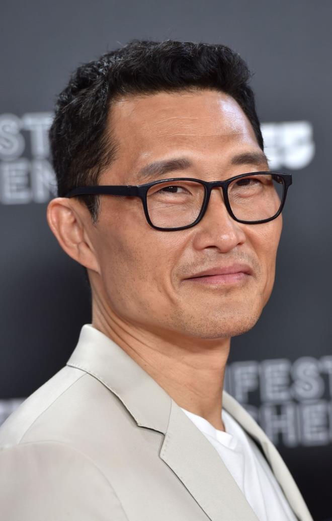 Kim, yapt aklamada; &#8220;Covid-19 iin pozitif test sonucu aldm bildirmek istedim. Bu sre boyunca asemptomatik olduumu bilmeniz sizin iin nemli. Gvende olmak iin, eve geldiimde kendimi bir odada karantinaya aldm ve dinlenmeye altm" diye konutu.