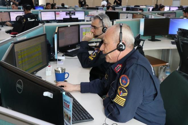 "Medyann bu konudaki desteine ihtiyacmz var"  <br>  Antalya Aile, alma ve Sosyal Hizmetler l Mdr Abdullah alkan da yasan ilk gnnde 65 ya st vatandalardan ok youn talep aldklarn ifade etti.