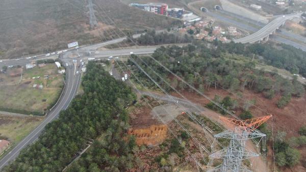 Koronavirsten vefat edenlerin defnedildii avuba Baklac mahallesi sakinleri mezarln yerleim yerlerine yakn olduunu belirterek nlem alnmasn istedi.  Mahalleliler, ehre bu kadar yakn mezarlk yaplmasna ve kendilerine hibir ey sorulmamasna tepki gsterdiler.