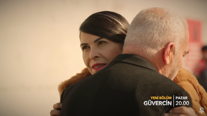 Olunun ne yaptndan habersiz Bedir, olanlar renince ne yapacan bilemez. kke belinde tabancas ve yanna ald adamlarla Nefise?yi karan Mslm?n peine dnce olaylar iinden klmaz bir hal alr.