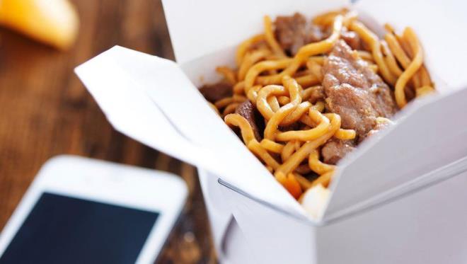 Yemekler doru ekilde piirildiinde (i kalmadnda ve belirli bir derecenin zerindeki scaklkta piirildiinde) virsn gda yoluyla bir insana getiine dair bir kant yok ve zaten yemek yapan kiilerin ve ortamlarn genel temizlik kurallarna uymas nemli.