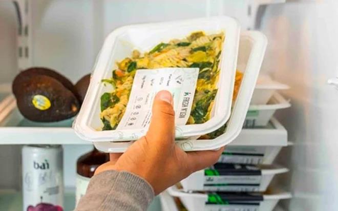 Ancak sipariinizin geldii paketlere dokunduktan sonra mutlaka ellerinizi sabunla ykamanz gerekiyor.