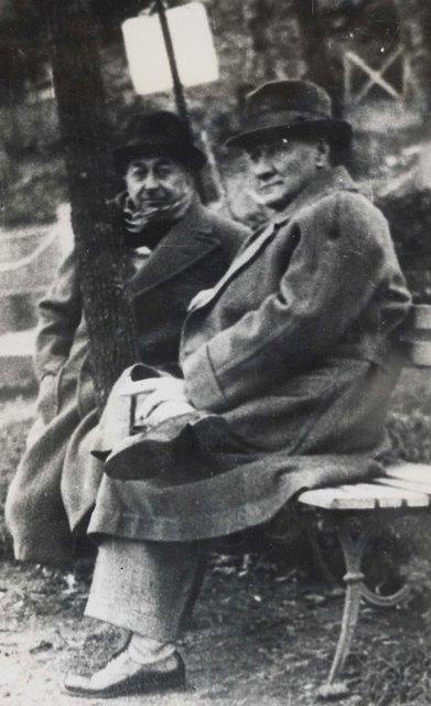 ��te Atat�rk'�n ar�ivden ��kan en son foto�raflar�...