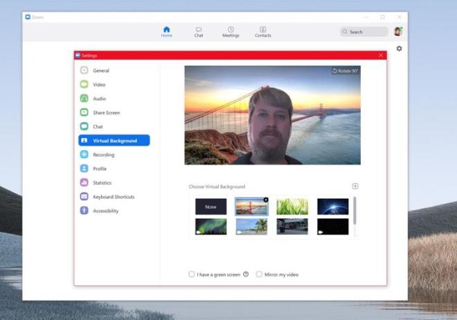 Artk popler kltrn bir paras olan ve sosyal medyada 'meme'leri yaplan bu uygulama, Apple'n FaceTime' veya Skype' kadar tannan bir marka olmamasna ramen, basit ve kullanl olmasyla komplike teknolojiyle aras iyi olmayanlar da ekti.