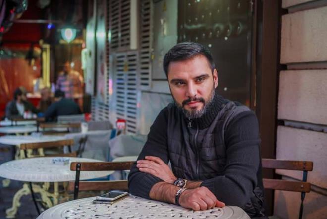 nl arkc Alian, Cumhurbakan Erdoan'n Twitter zerinden Milli Dayanma Kampanyas ile ilgili yapm olduu paylam kendi hesabnda paylaarak desteini aklad.