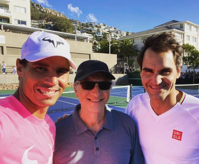 Dnyann en eski Grand Slam'i olan Wimbledon da virsten dolay 2. Dnya Sava'ndan sonra ilk kez ertelenmi oldu.