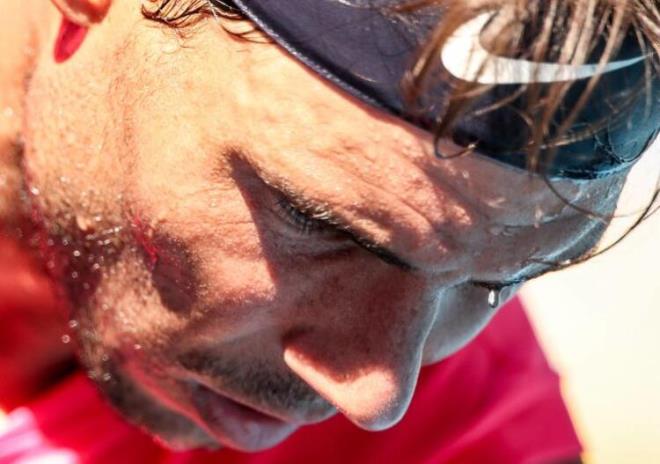 spanya'nn Marca gazetesine konuan Nadal, Rafael Nadal ile Bill Gates arasnda yaplan corona virs konumasn anlatt ve Bill Gates'in yapt uyarlar paylat.