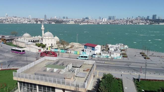 iddetli rzgar nedeniyle gemilerin glkle hareket ettii dikkat ekti.