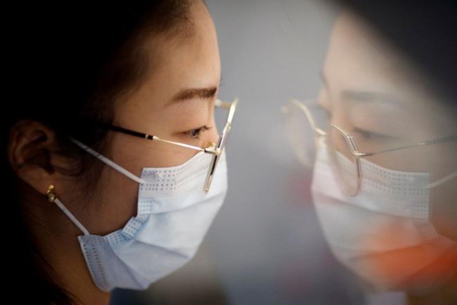 in'de yaplan yeni bir aratrmann sonular, plazma tedavisine ilikin umut verici bulgular ortaya koydu.    PNAS dergisinde yaymlanan pilot almann makalesinde, in'de plazmayla tedavi edilen 10 hastann iyileme aamasna getii vurguland.