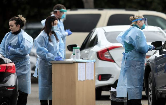 Dr. z, konumasn u ekilde srdrd: Artk herkes iki virs olduunu kabul ediyor. Bu aslnda in'de balad. Wuhan'da ilk virs daha tehlikeliydi.