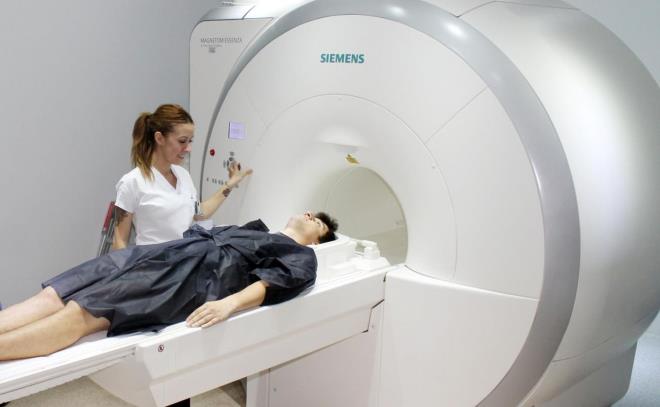 Prof. Dr. Ahmet Tuncay Turgut, aklamasnda, &#8220;Nitekim, yakn dnemde JAMA dergisinde yaynlanan bir almada, korona virs hastalarnn yzde 41&#8217;inin hastala hastanede yakalandklar bildirilmitir; bu hastalarn yzde 29&#8217;u hastane personeli, yzde 12&#8217;si ise hastaneye bavuran kiilerdir."