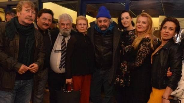 Getiimiz yl Onur nl sinema filmi olarak tekrar ekti Gerek Kesit&#8217;i ancak eski tad alamamtk, gerilim filmi havas ok fazlayd. Bizim Gerek Kesit&#8217;i sevmemizin sebebi ise o amatr ruhtu