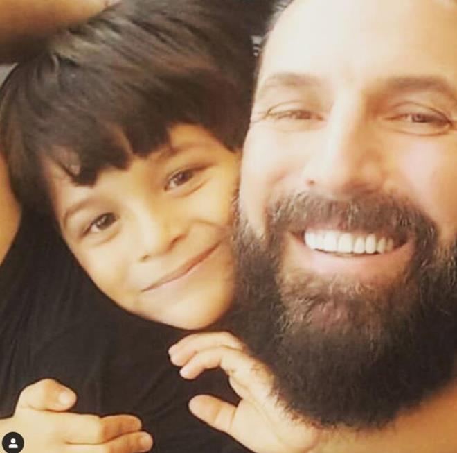 HAMD ALKAN<br>  Evlat acsnn tarifi yoktur. Daha te bir ac yoktur. Harun Tan Ebru all ve minik Pars&#8217;n tm arkadalarnn ba saolsun.Sabrlar dilerim.