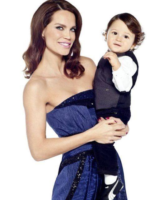 all, getiimiz aylarda katld bir programda, "Kk olum da basketbol oynuyor. Onu da elimizden geldiince yetitiriyoruz ama bir hastalk durumumuz var. Bir tedavi srecimiz oldu. 1 yl gibi bir sre geirdik.