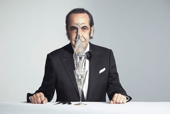 Baarl arkc zkan Uur, 2013 ylnda kansere yakalanm ve hastal yenmiti.