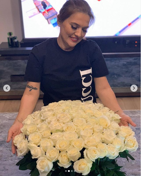 Akaln, "Konumalar iin bilim danmanlar ne yapyor Allah akna? Yine mutsuz kalktm bak, u an gldm he, syleyin bizde denendi, hhgg olmuyor" paylamn yapt.