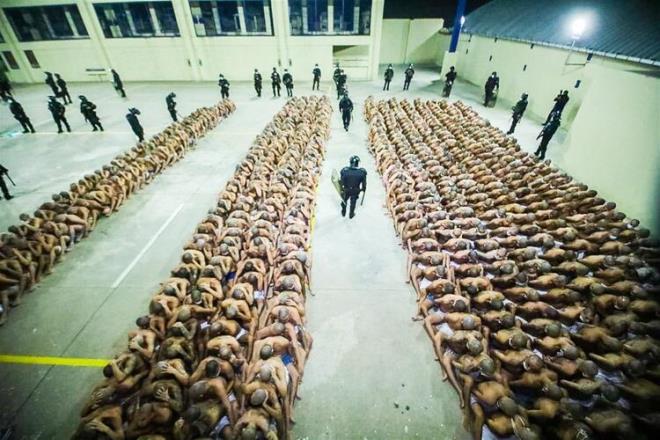 Bununla birlikte, cinayetler Bukele ynetimi altnda nemli lde dt ve Orta Amerika lkesinde son aylarda cinayet meydana gelmeyen gnler kaydedildi.